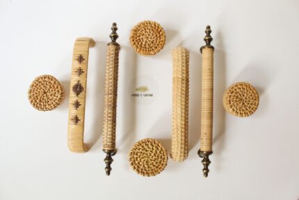 Artisian handles made by hande.